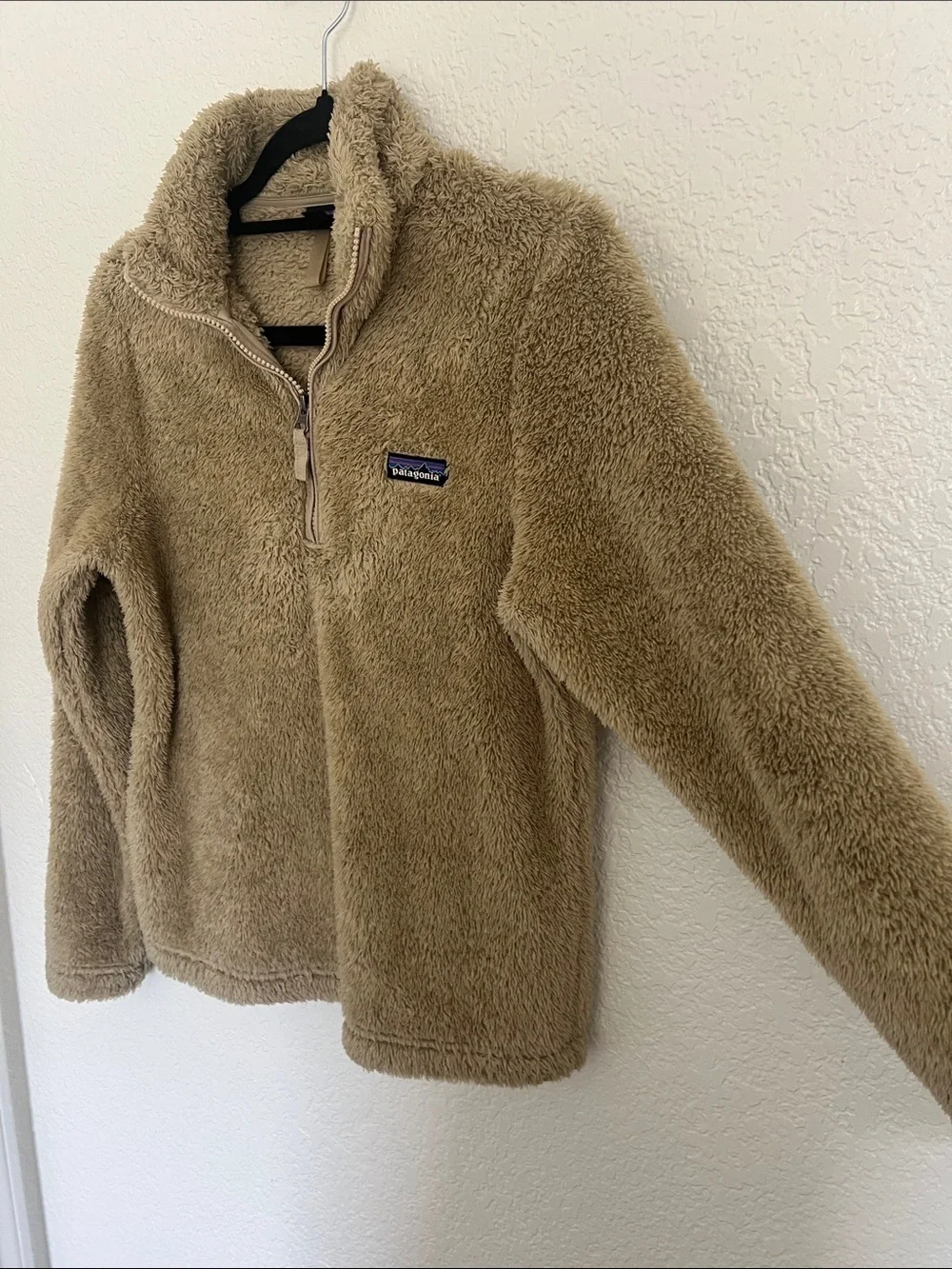 Patagonia Half-Zip Sherpa Pullover in Taupe